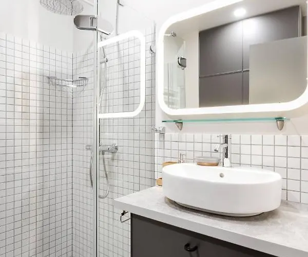 Happy Laime Studio, Self Check-in-24-7, A-c, Parking-in-the-underground-garage