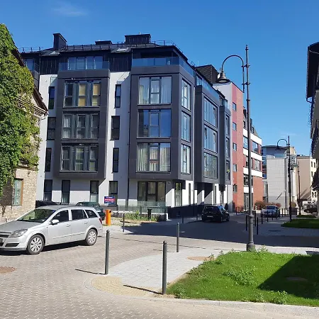 Happy Laime Studio, Self Check-in-24-7, A-c, Parking-in-the-underground-garage * ヴィリニュス