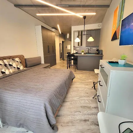 Happy Laime Studio, Self Check-in-24-7, A-c, Parking-in-the-underground-garage * Вільнюс