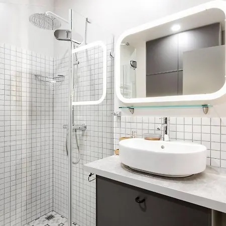 Happy Laime Studio, Self Check-in-24-7, A-c, Parking-in-the-underground-garage