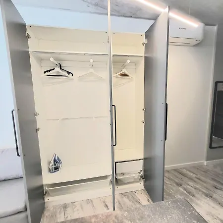 Happy Laime Studio, Self Check-in-24-7, A-c, Parking-in-the-underground-garage 公寓